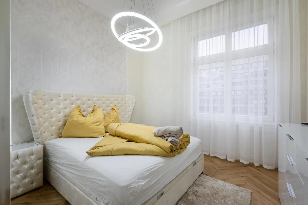 Heart Of Budapest Luxury Apartment With Amazing View ハンガリー