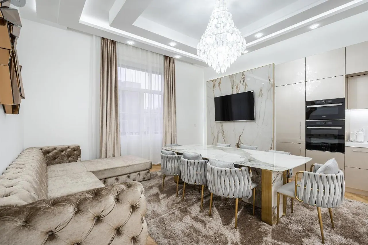 Heart Of Budapest Luxury Apartment With Amazing View
